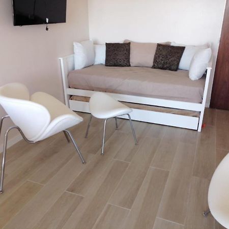 Petit Apartment En Avenida Belgrano Buenos Aires Dış mekan fotoğraf
