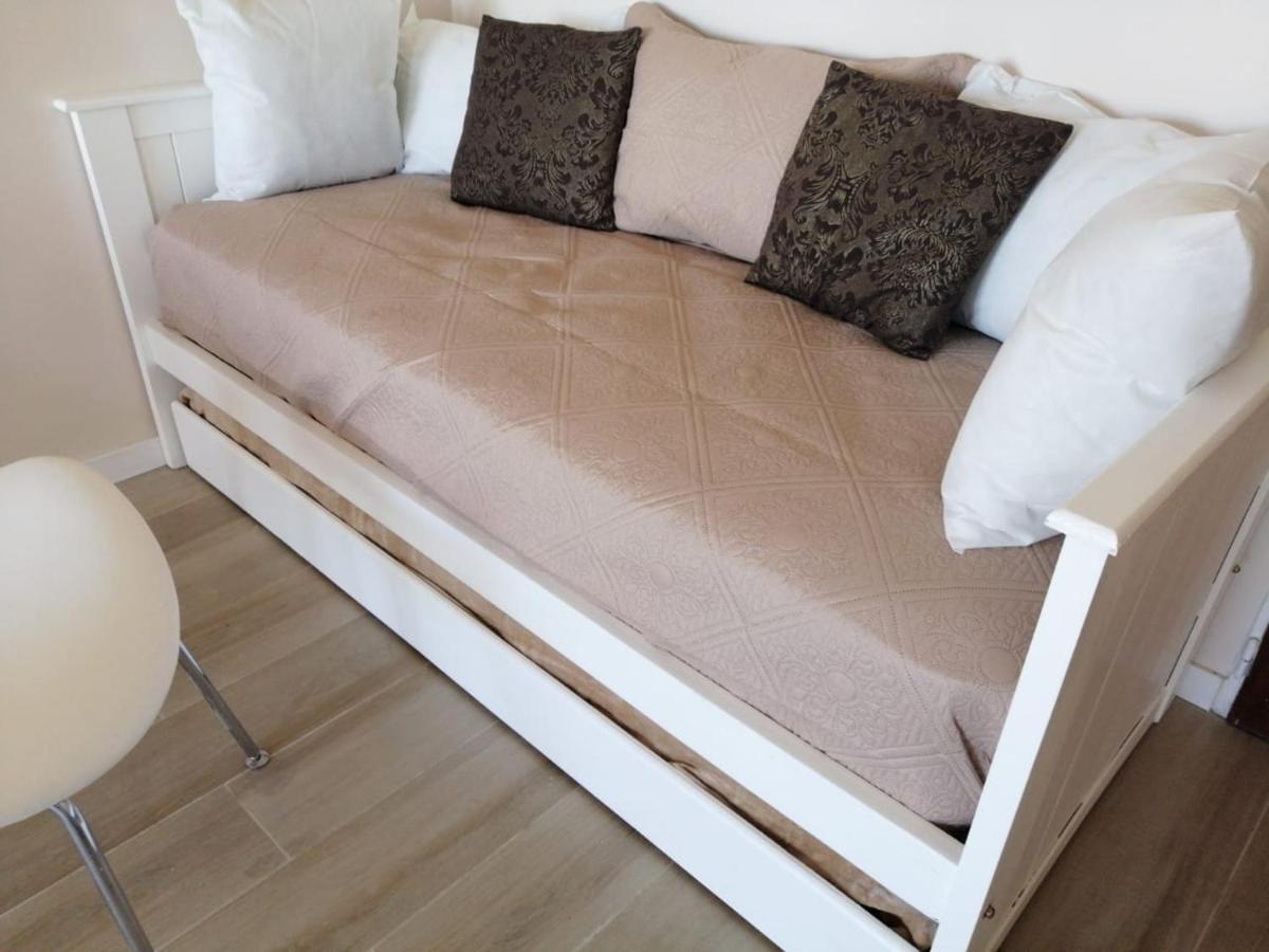 Petit Apartment En Avenida Belgrano Buenos Aires Dış mekan fotoğraf