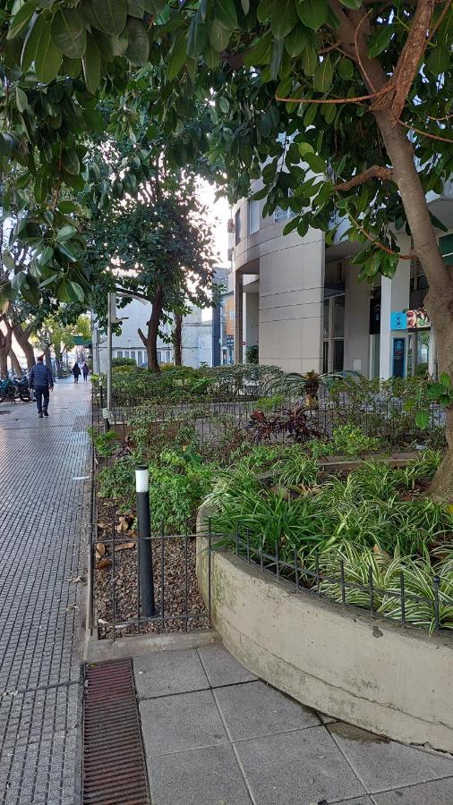 Petit Apartment En Avenida Belgrano Buenos Aires Dış mekan fotoğraf