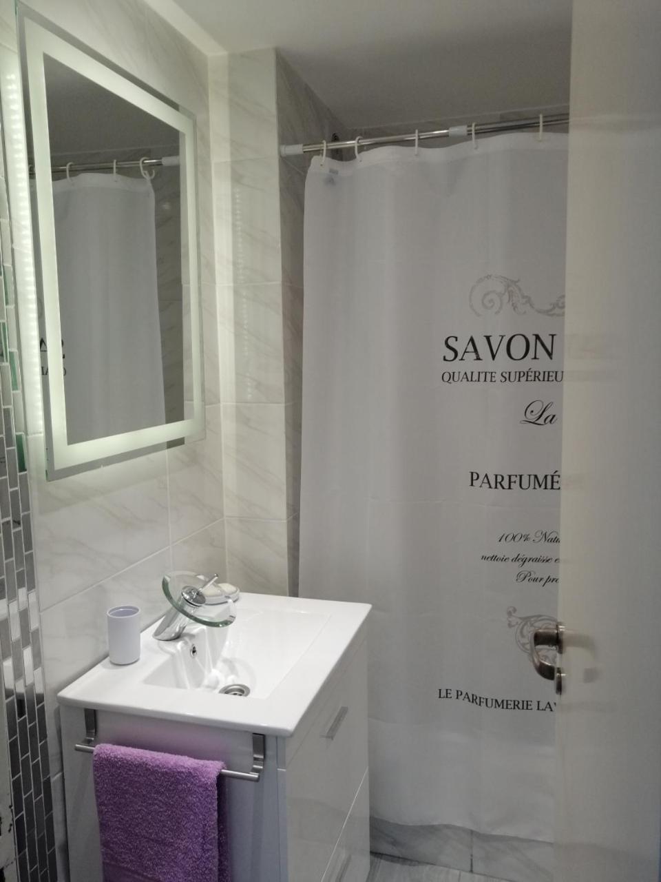 Petit Apartment En Avenida Belgrano Buenos Aires Dış mekan fotoğraf